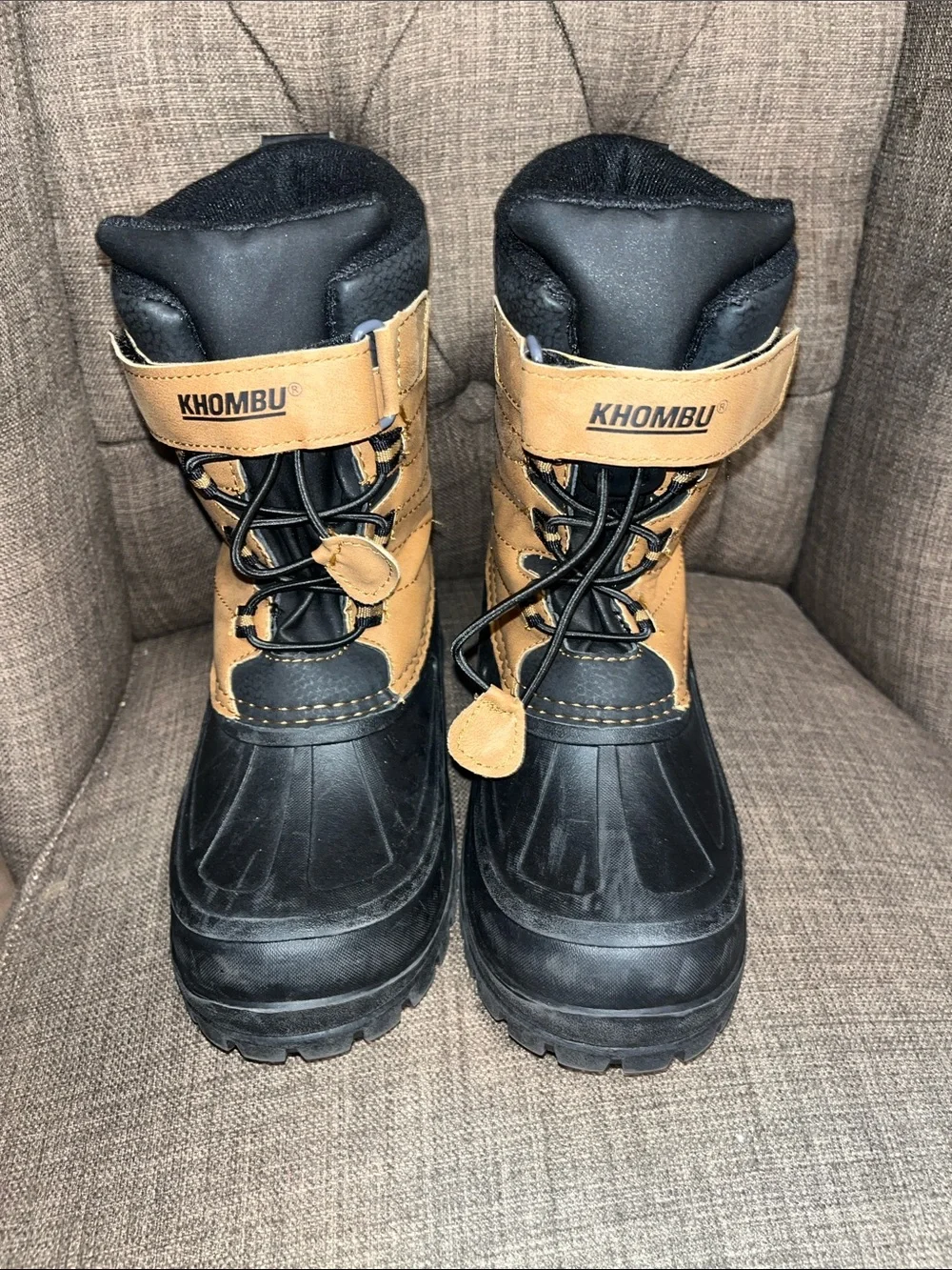 Khombu Abrams winter boots boys size 2